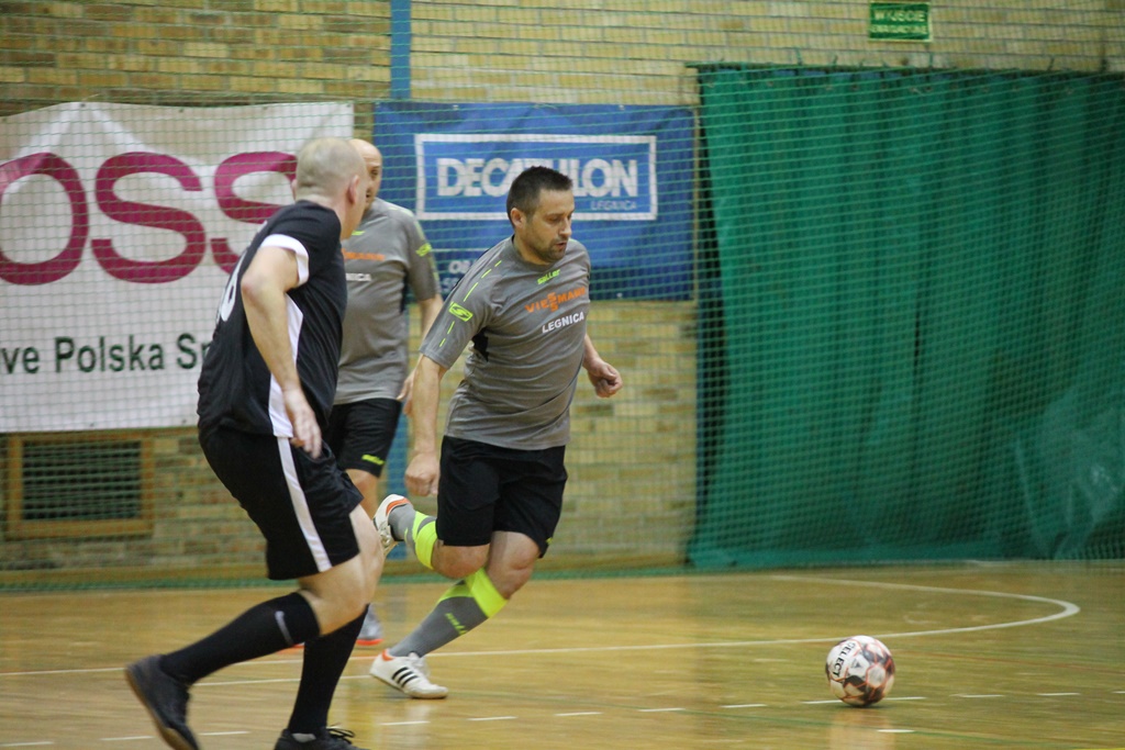 2. Legnicka Liga Halowa: Sariv kontynuuje zwycięską serię
