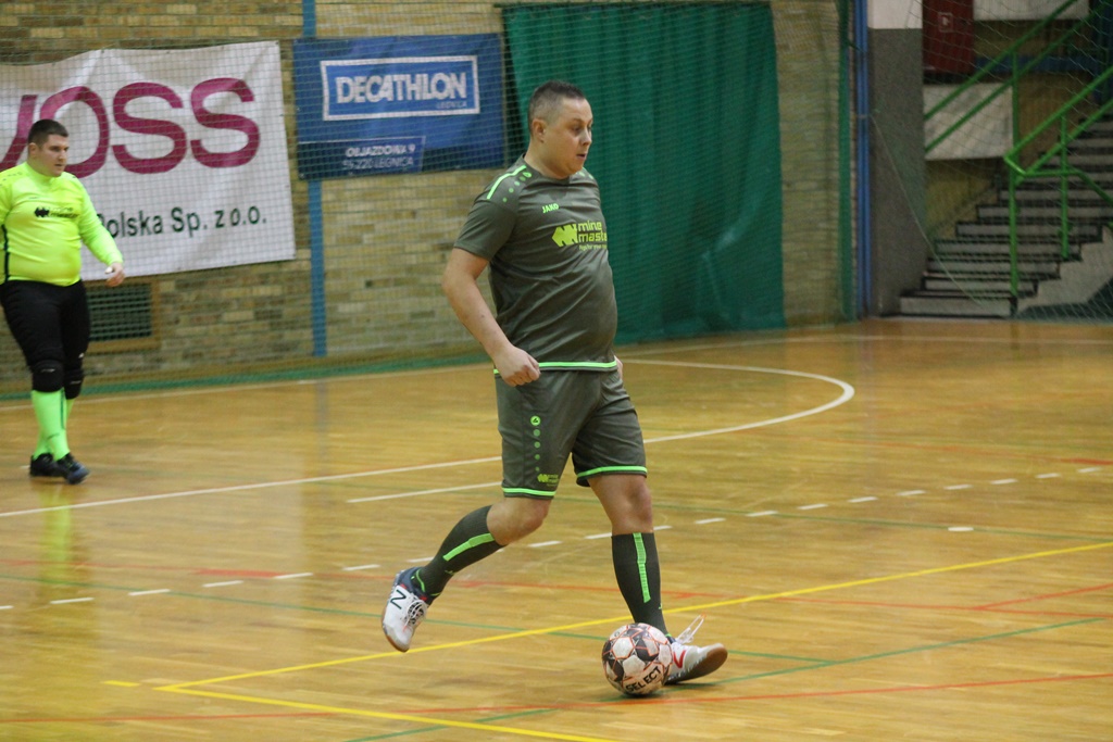 2. Legnicka Liga Halowa: Sariv kontynuuje zwycięską serię