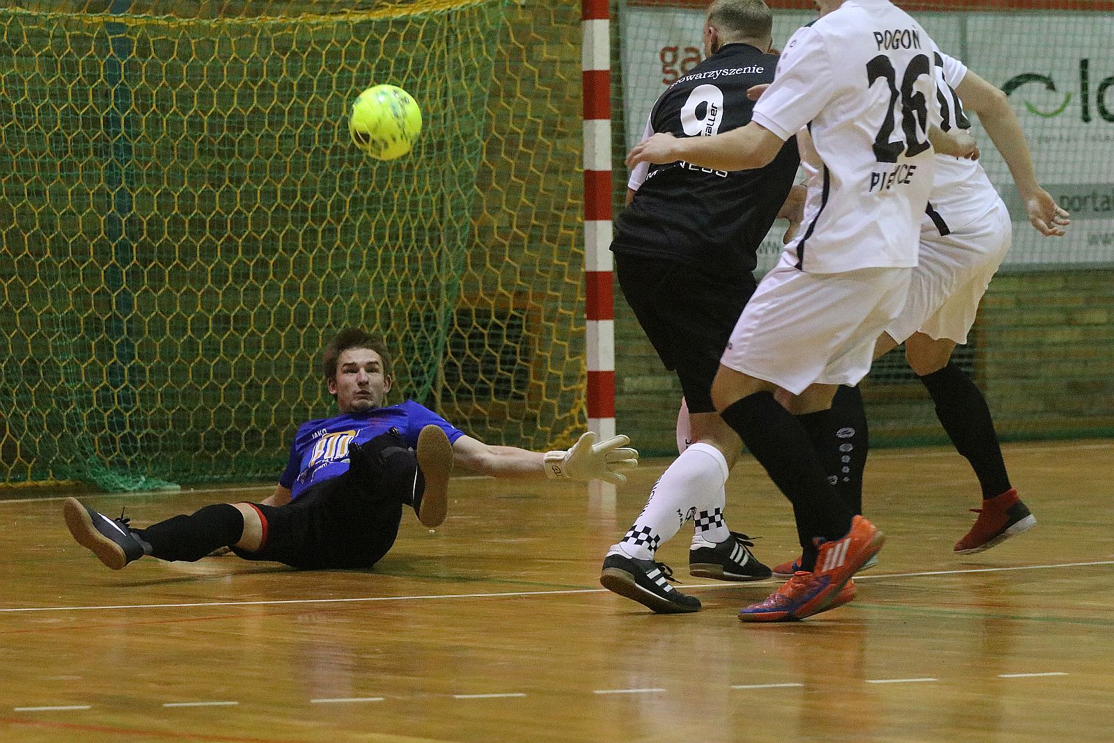 Futsal: Puchar Polski nie dla Madnessu Chocianów       
