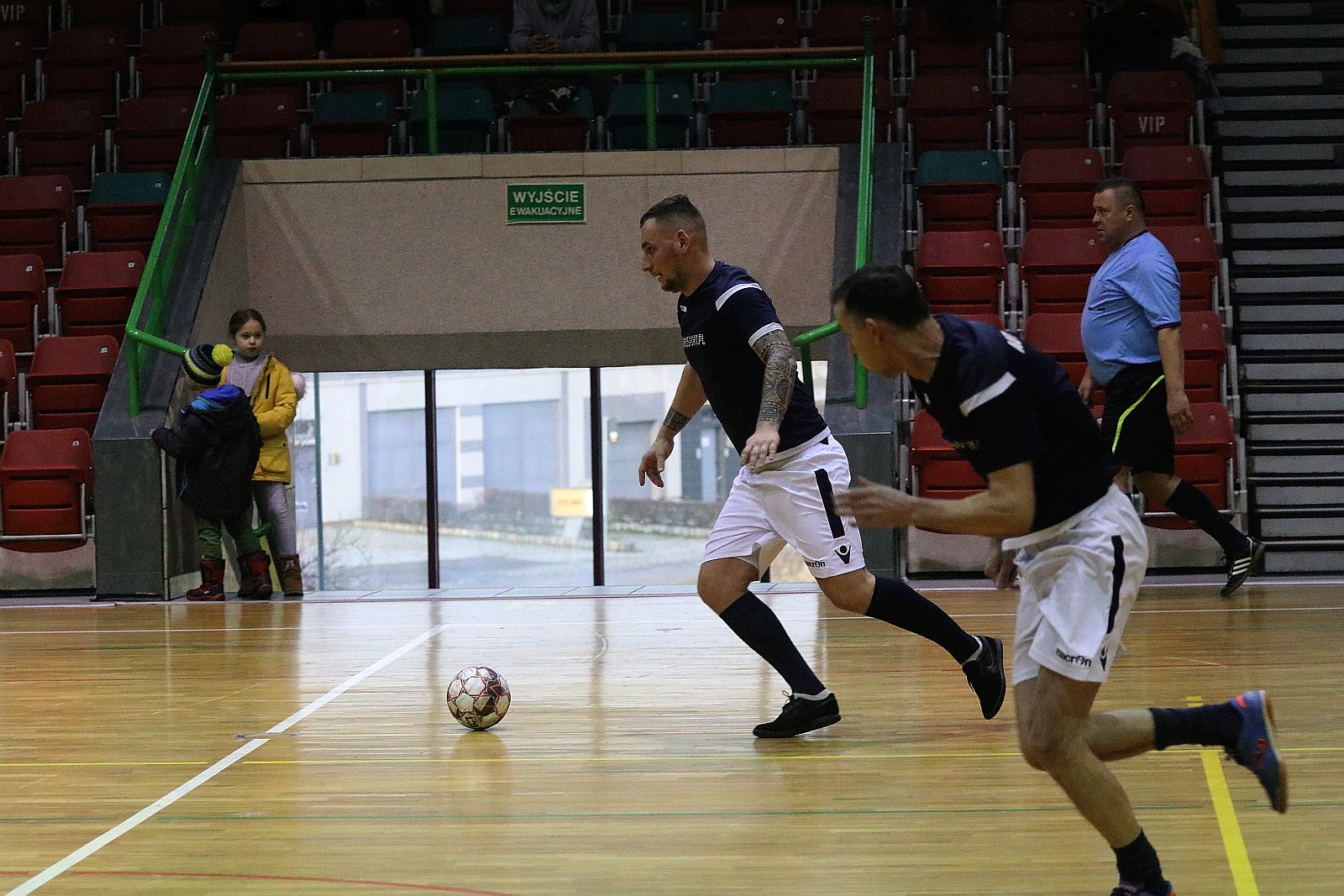 Legnicka Liga Halowa: Piąta kolejka 1. ligi LLH