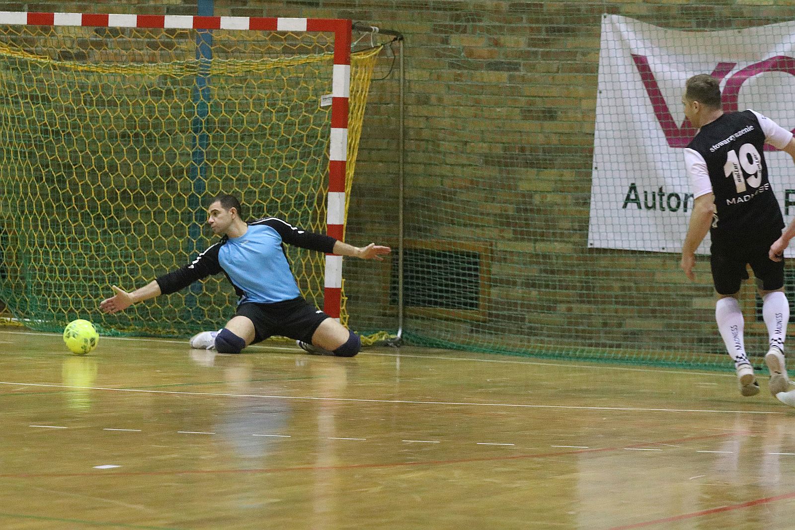 Futsal: Puchar Polski nie dla Madnessu Chocianów       
