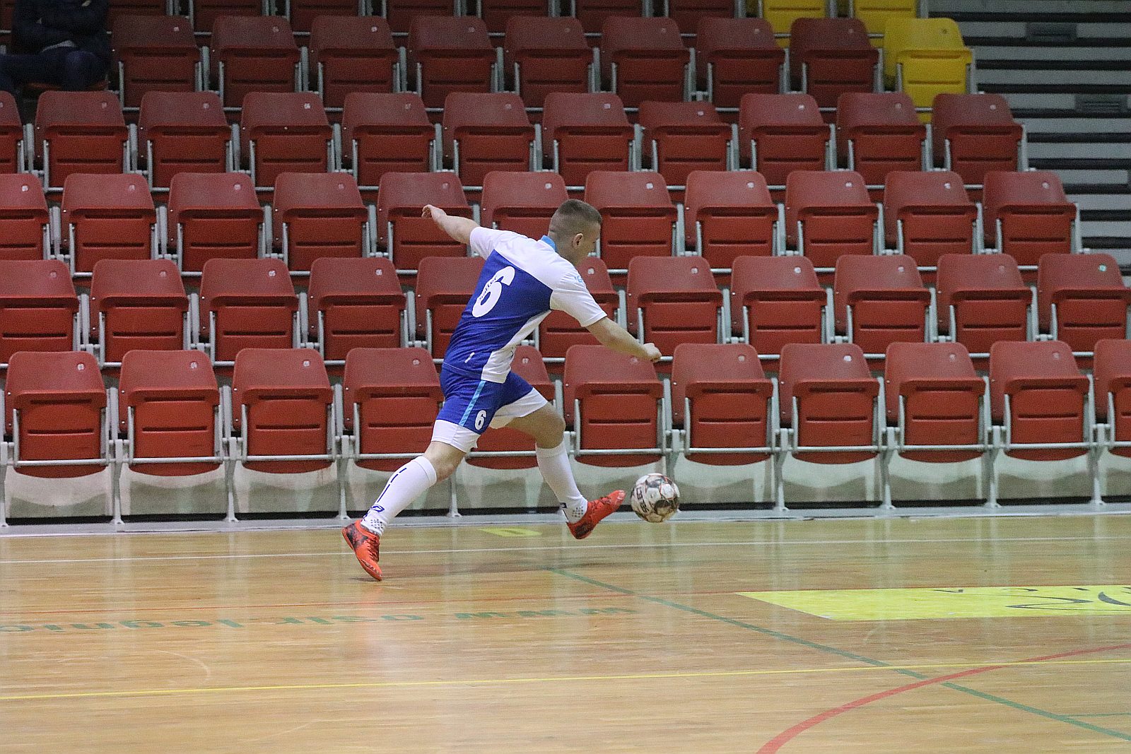 Legnicka Liga Halowa: Piąta kolejka 1. ligi LLH