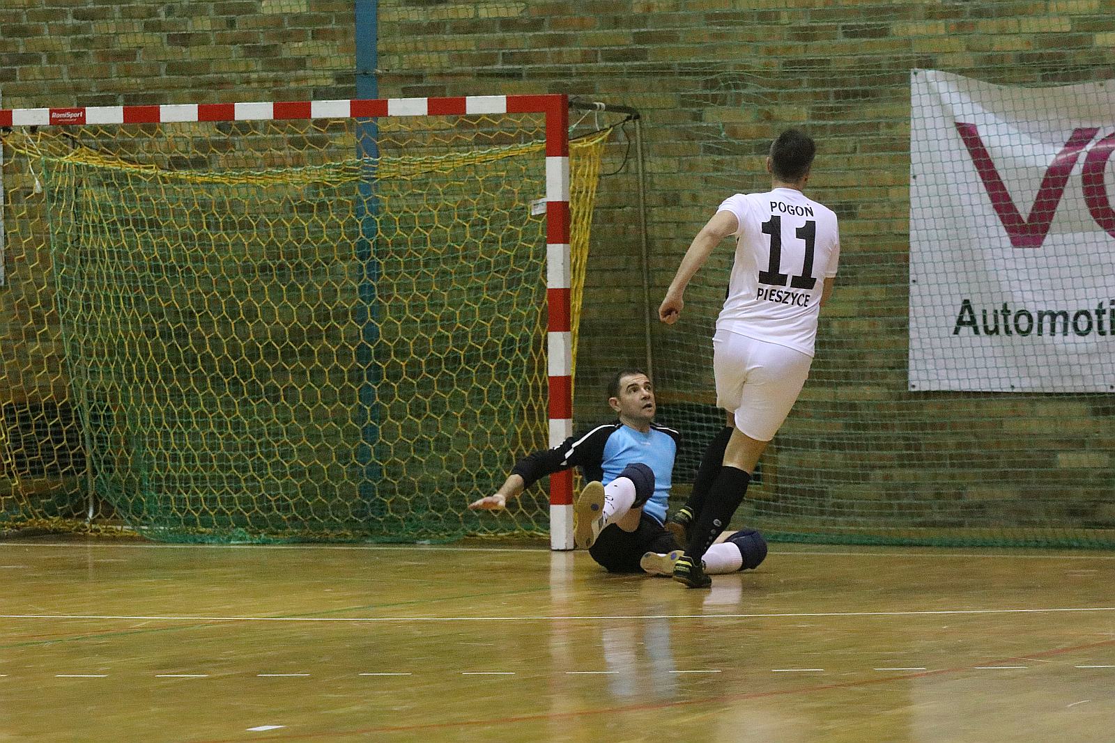 Futsal: Puchar Polski nie dla Madnessu Chocianów       
