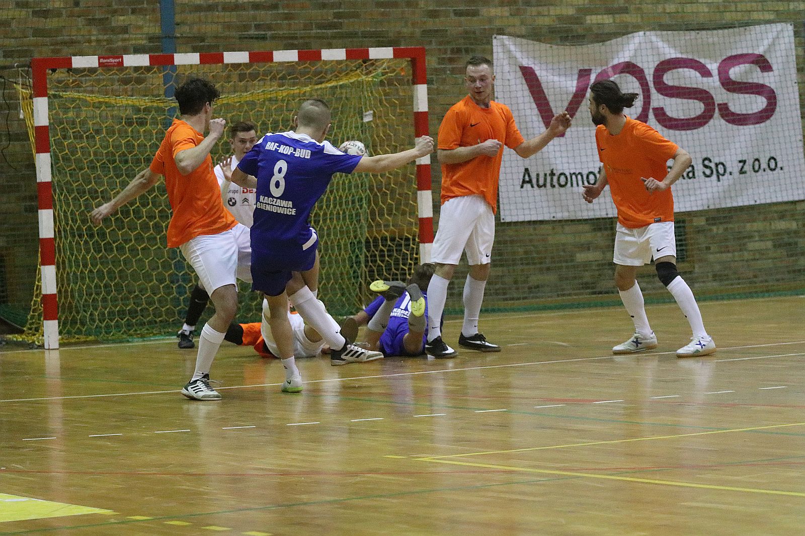 Legnicka Liga Halowa: Piąta kolejka 1. ligi LLH