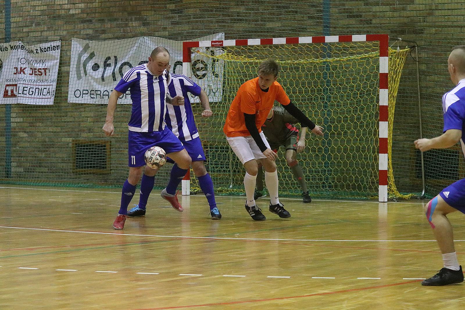 Legnicka Liga Halowa: Piąta kolejka 1. ligi LLH