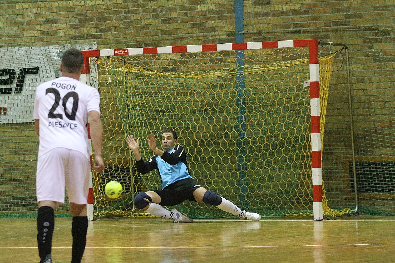 Futsal: Puchar Polski nie dla Madnessu Chocianów       
