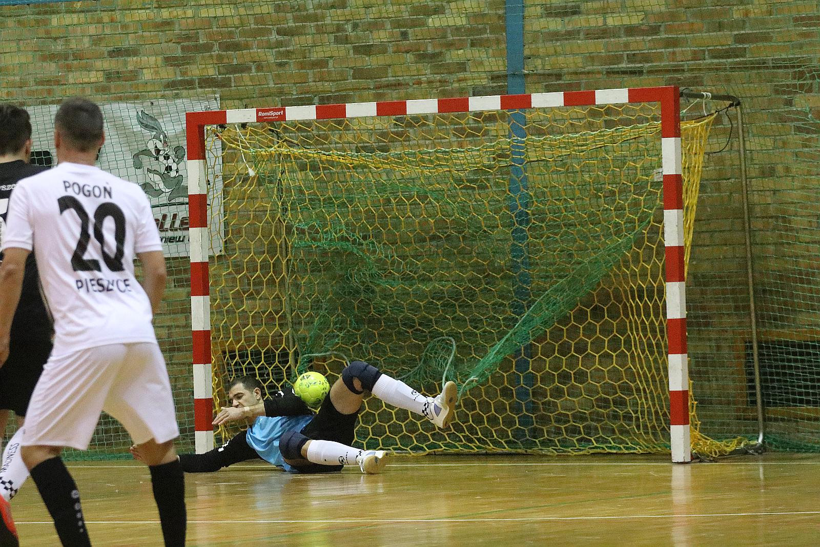 Futsal: Puchar Polski nie dla Madnessu Chocianów       
