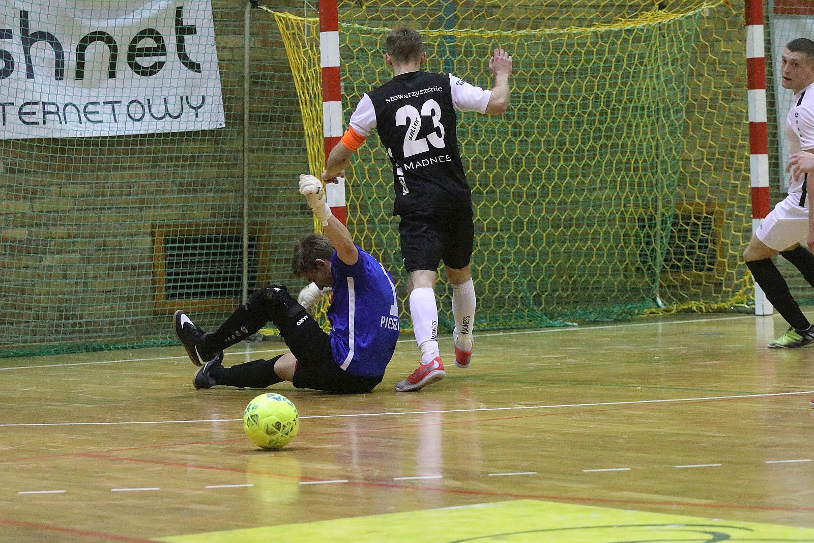 Futsal: Puchar Polski nie dla Madnessu Chocianów       
