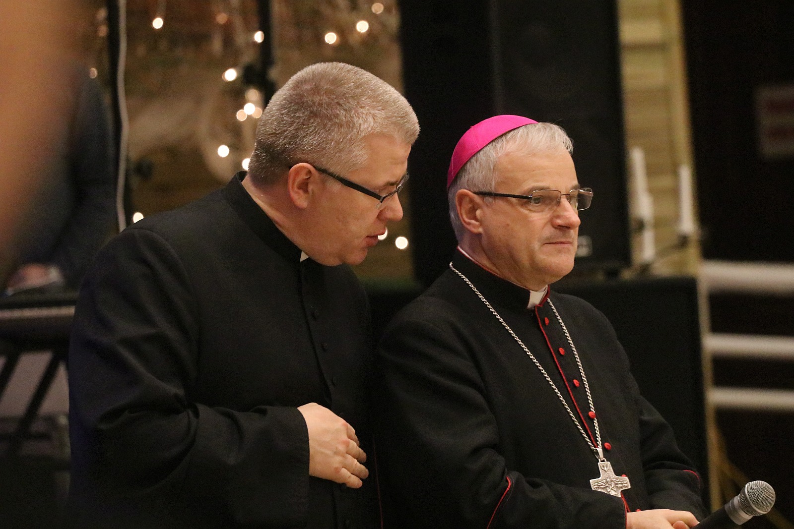 Spotkanie opłatkowe i bal osób niepełnosprawnych