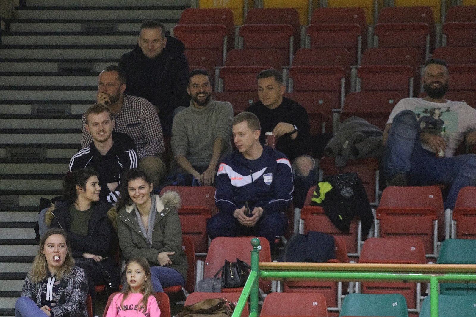 Legnicka Liga Halowa: Sariv i Auto-Elektryk na prowadzeniu