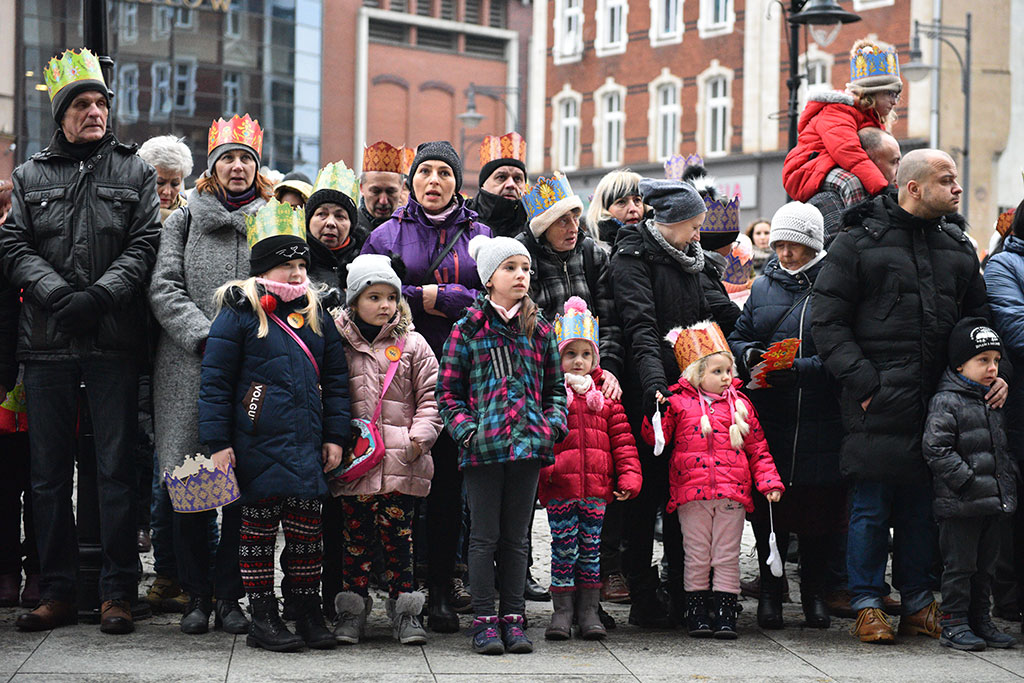 Trzej Królowie i legniczanie pokłonili się dzieciątku