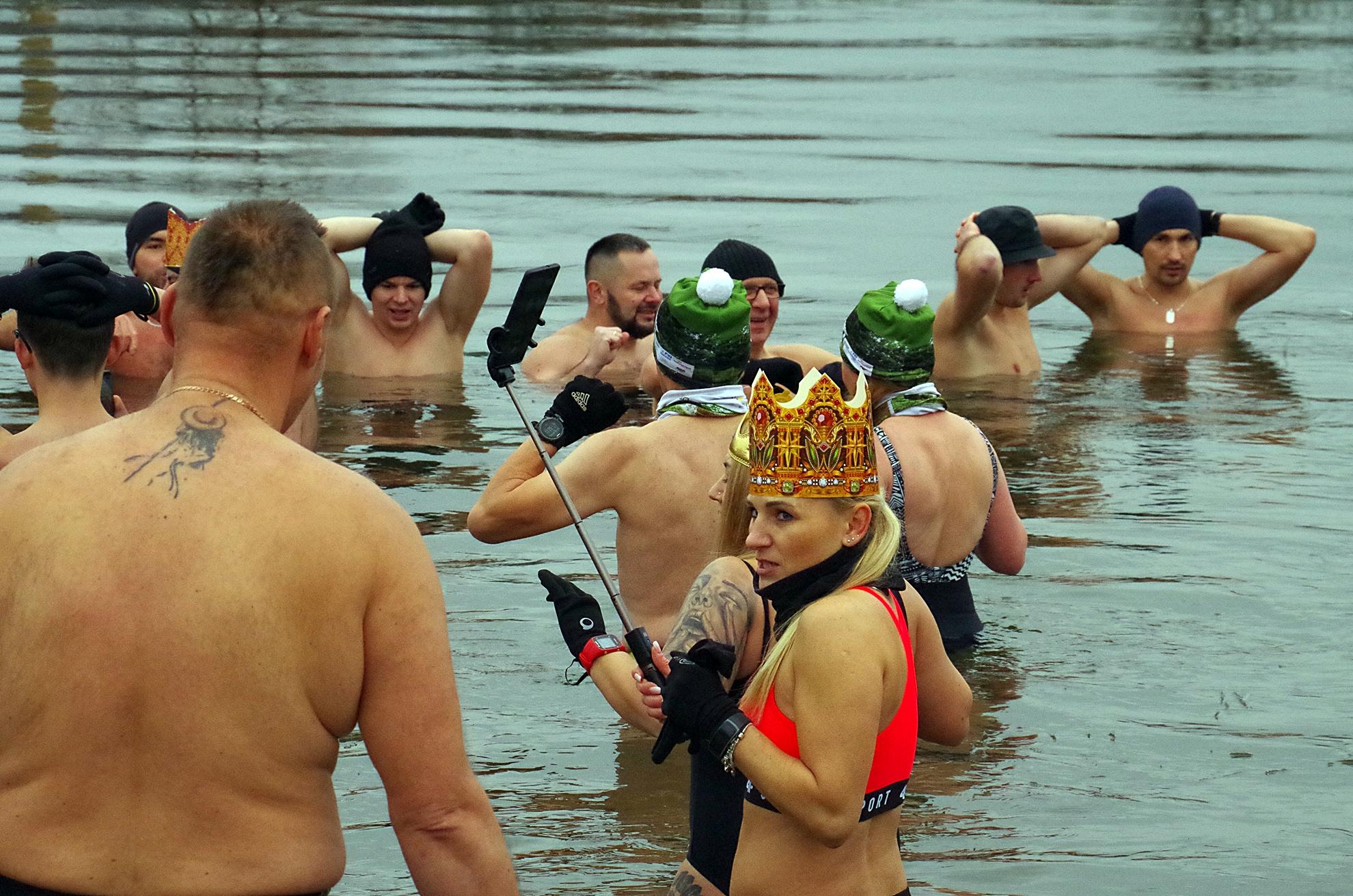 Morsowanie w święto Trzech Króli w Legnicy