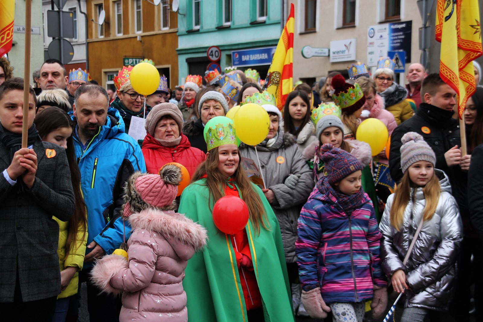 Uroczysty Orszak Trzech Króli przeszedł ulicami Prochowic