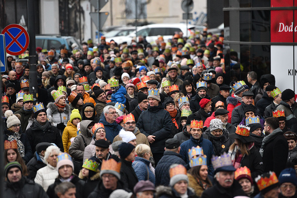 Trzej Królowie i legniczanie pokłonili się dzieciątku