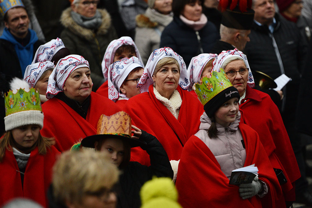 Trzej Królowie i legniczanie pokłonili się dzieciątku