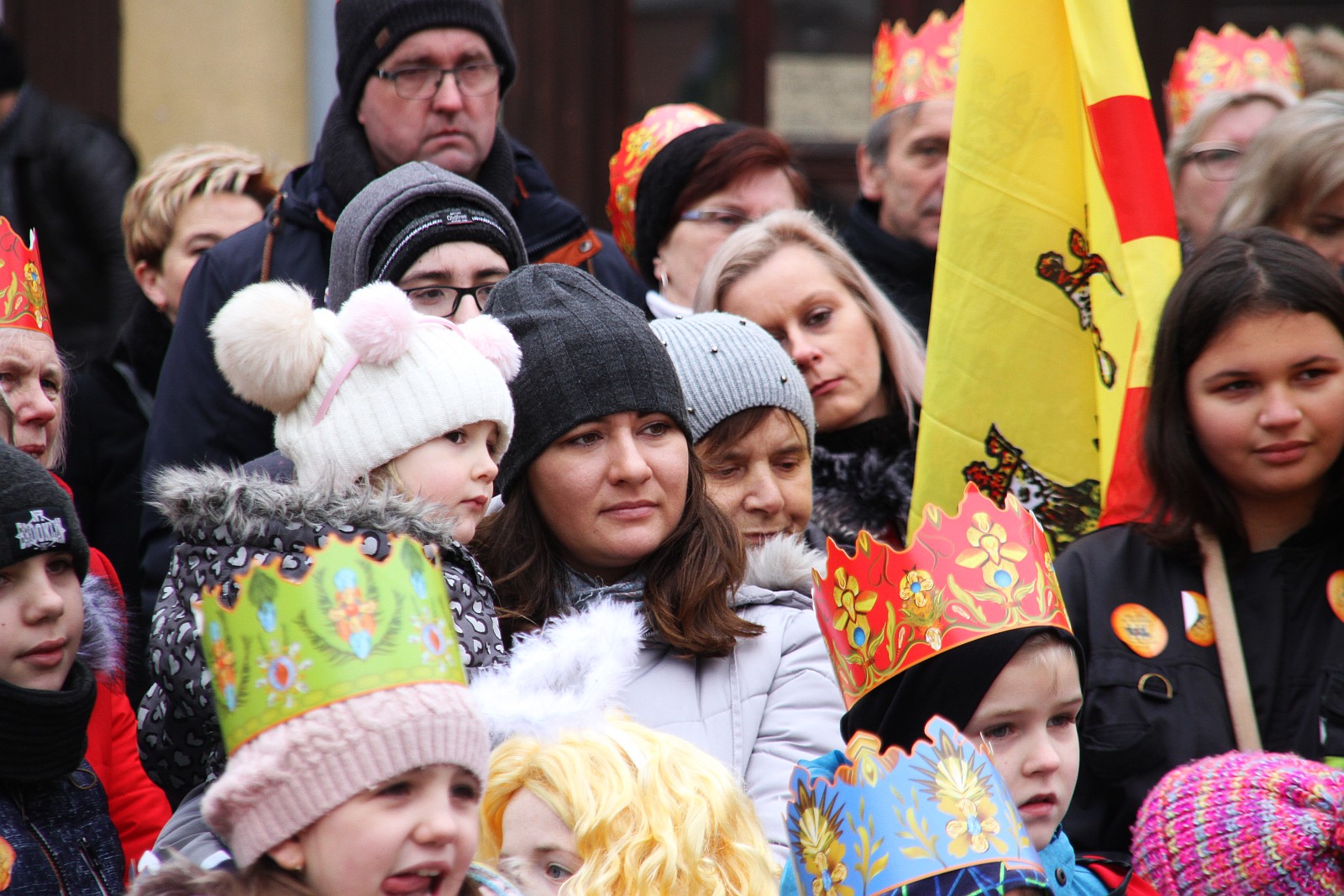 Uroczysty Orszak Trzech Króli przeszedł ulicami Prochowic