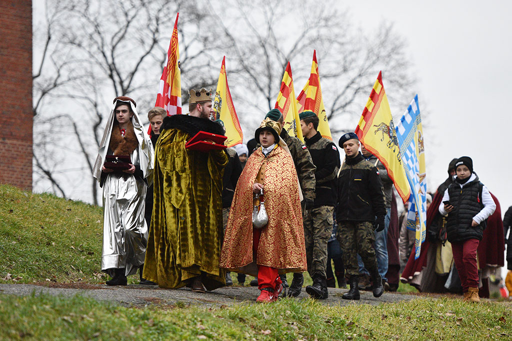 Trzej Królowie i legniczanie pokłonili się dzieciątku