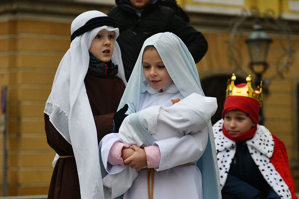 Trzej Królowie i legniczanie pokłonili się dzieciątku