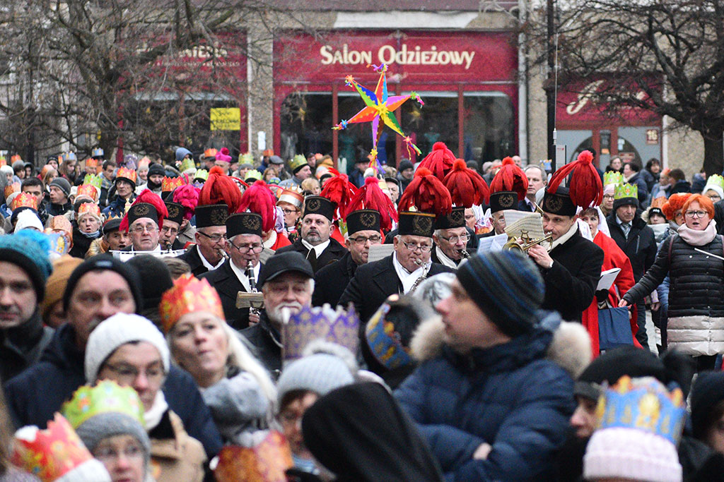 Trzej Królowie i legniczanie pokłonili się dzieciątku