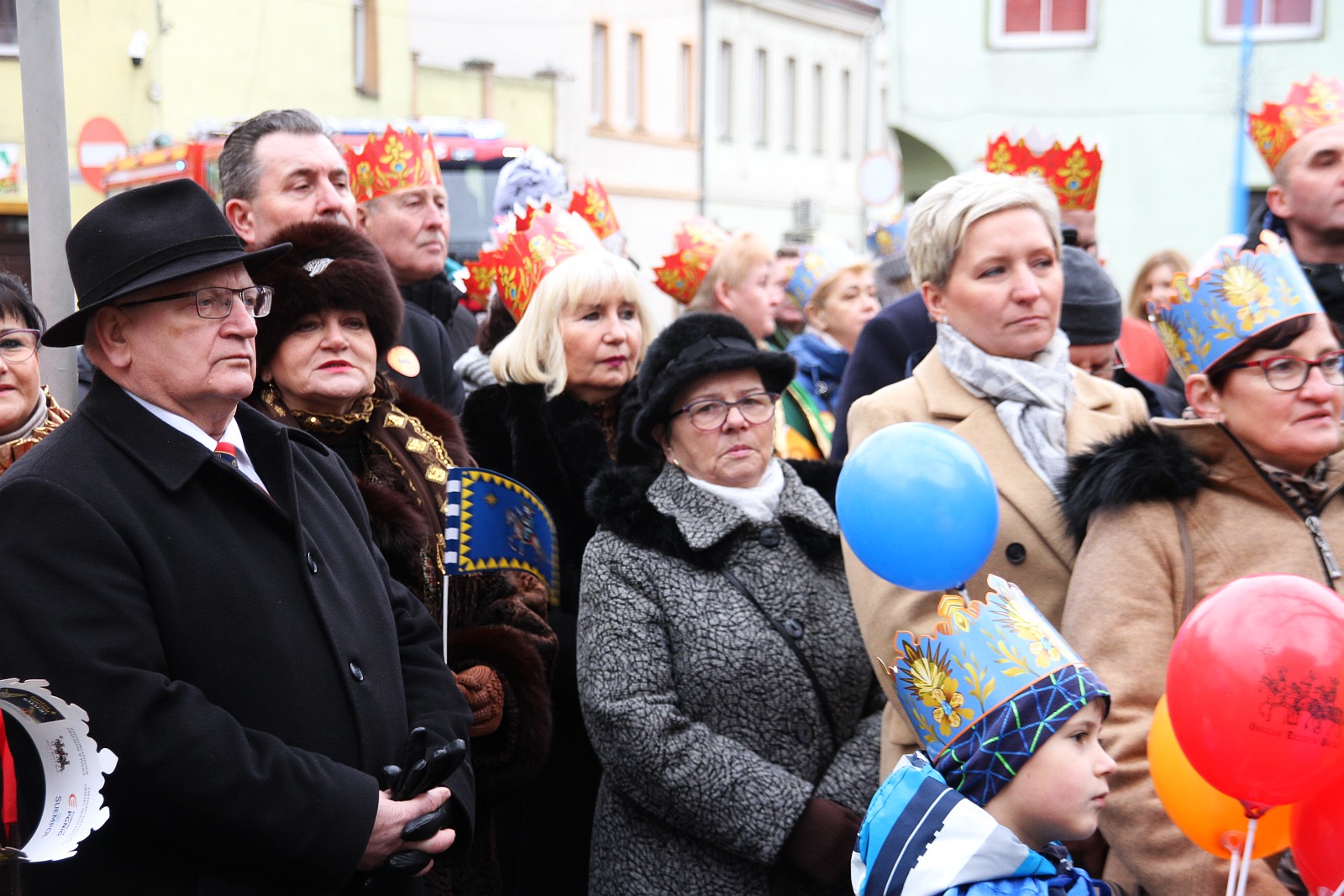 Uroczysty Orszak Trzech Króli przeszedł ulicami Prochowic
