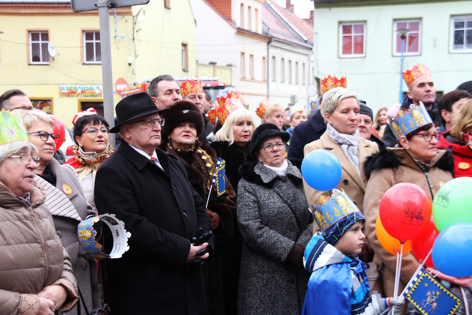 Uroczysty Orszak Trzech Króli przeszedł ulicami Prochowic