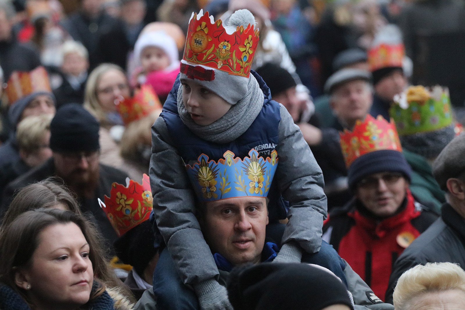 Biskup Kiernikowski poprowadził doroczny Orszak Trzech Króli