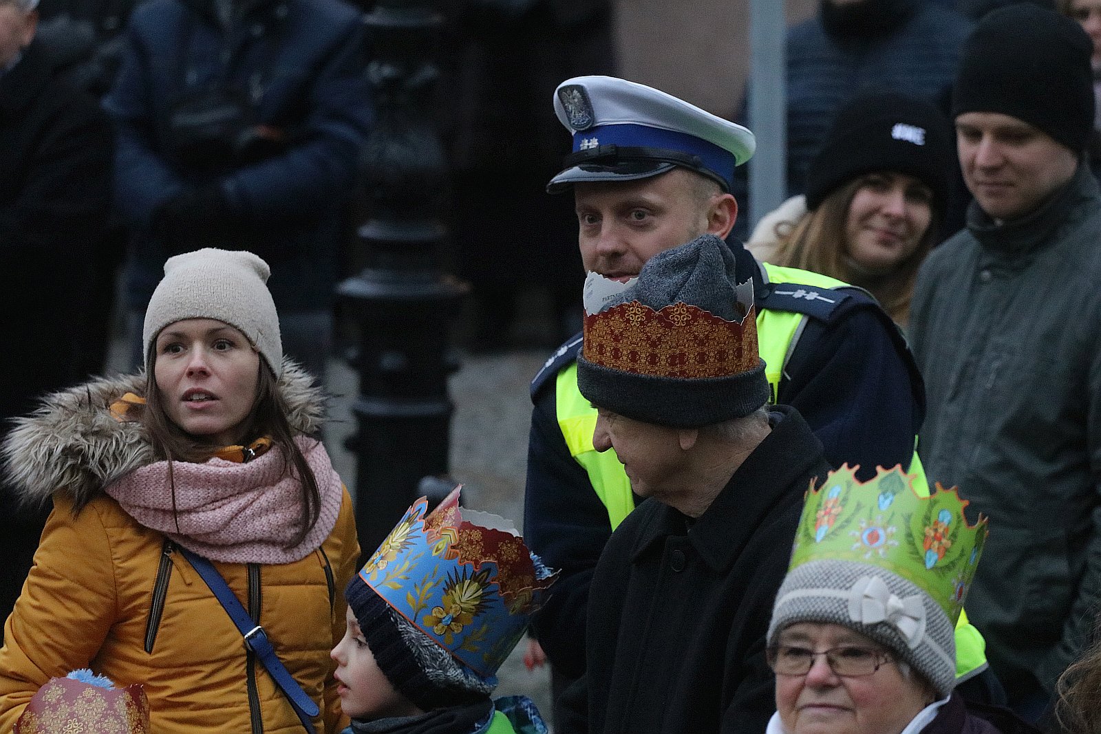 Biskup Kiernikowski poprowadził doroczny Orszak Trzech Króli