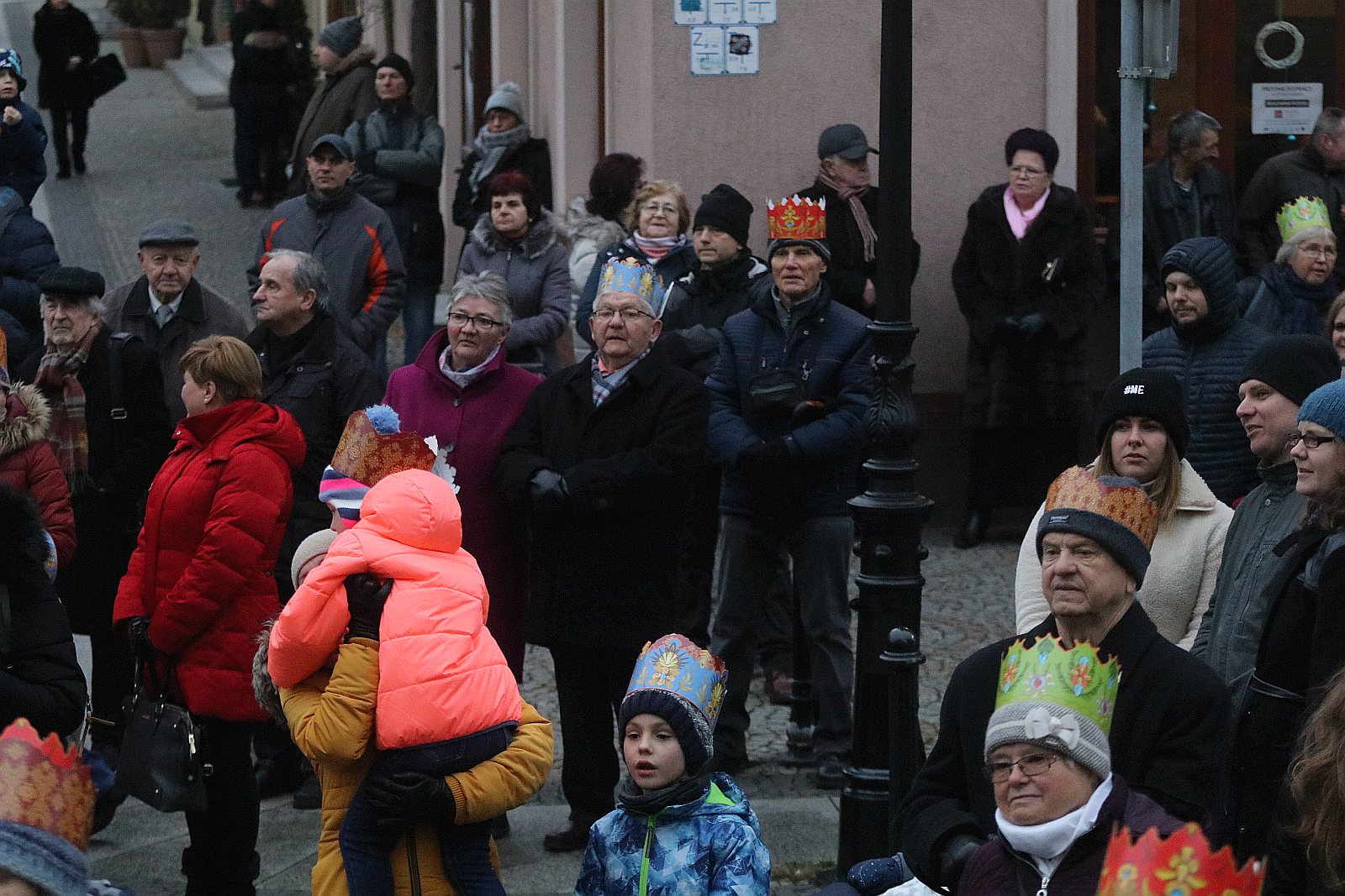 Biskup Kiernikowski poprowadził doroczny Orszak Trzech Króli