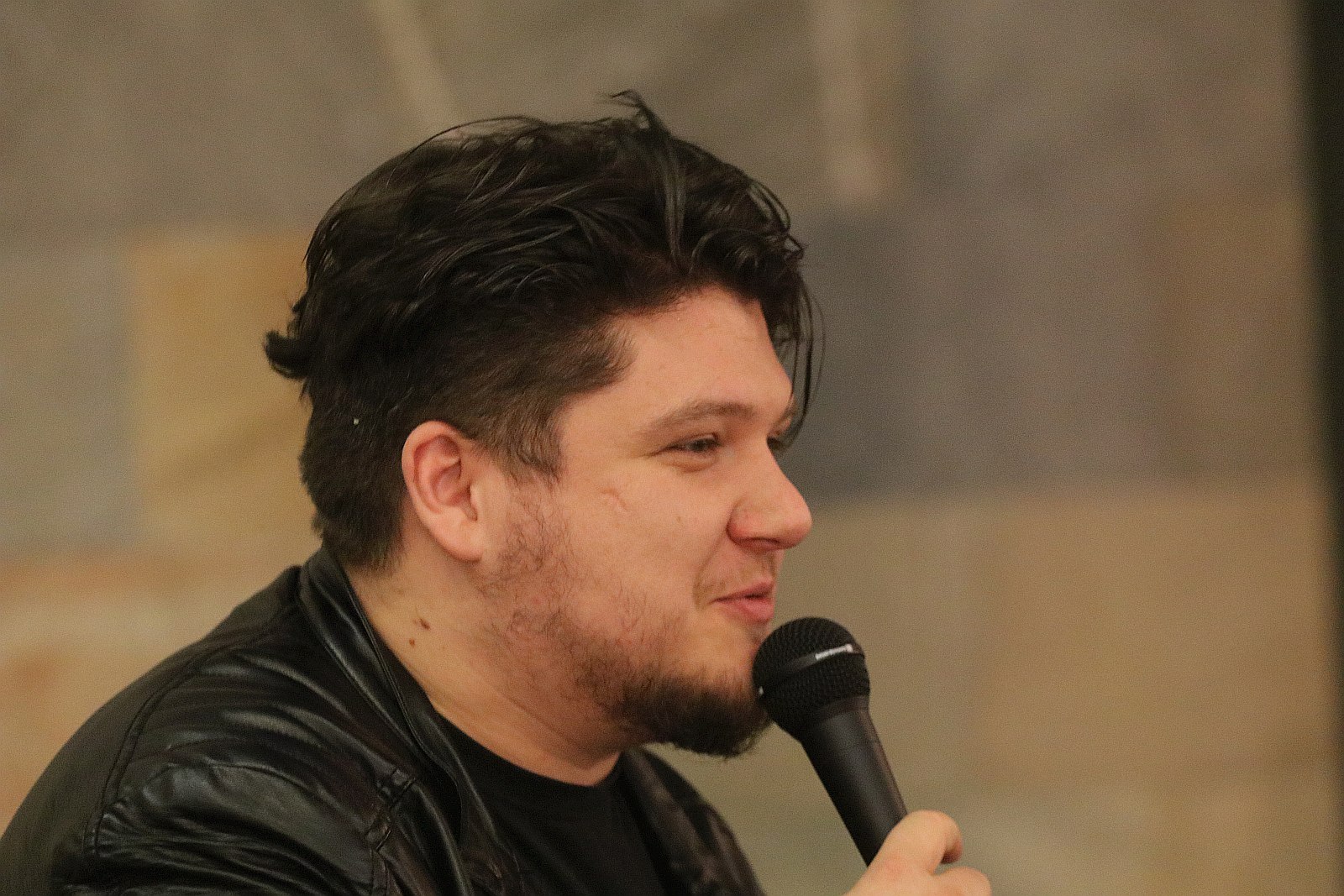 Jakub Ćwiek spotkał się z czytelnikami w Galerii Piastów
