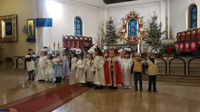 Przedszkolaki zaprezentowały Jasełka w kościele na Piekarach