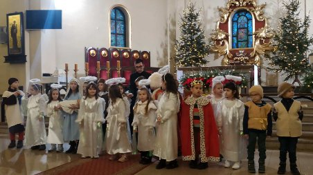 Przedszkolaki zaprezentowały Jasełka w kościele na Piekarach
