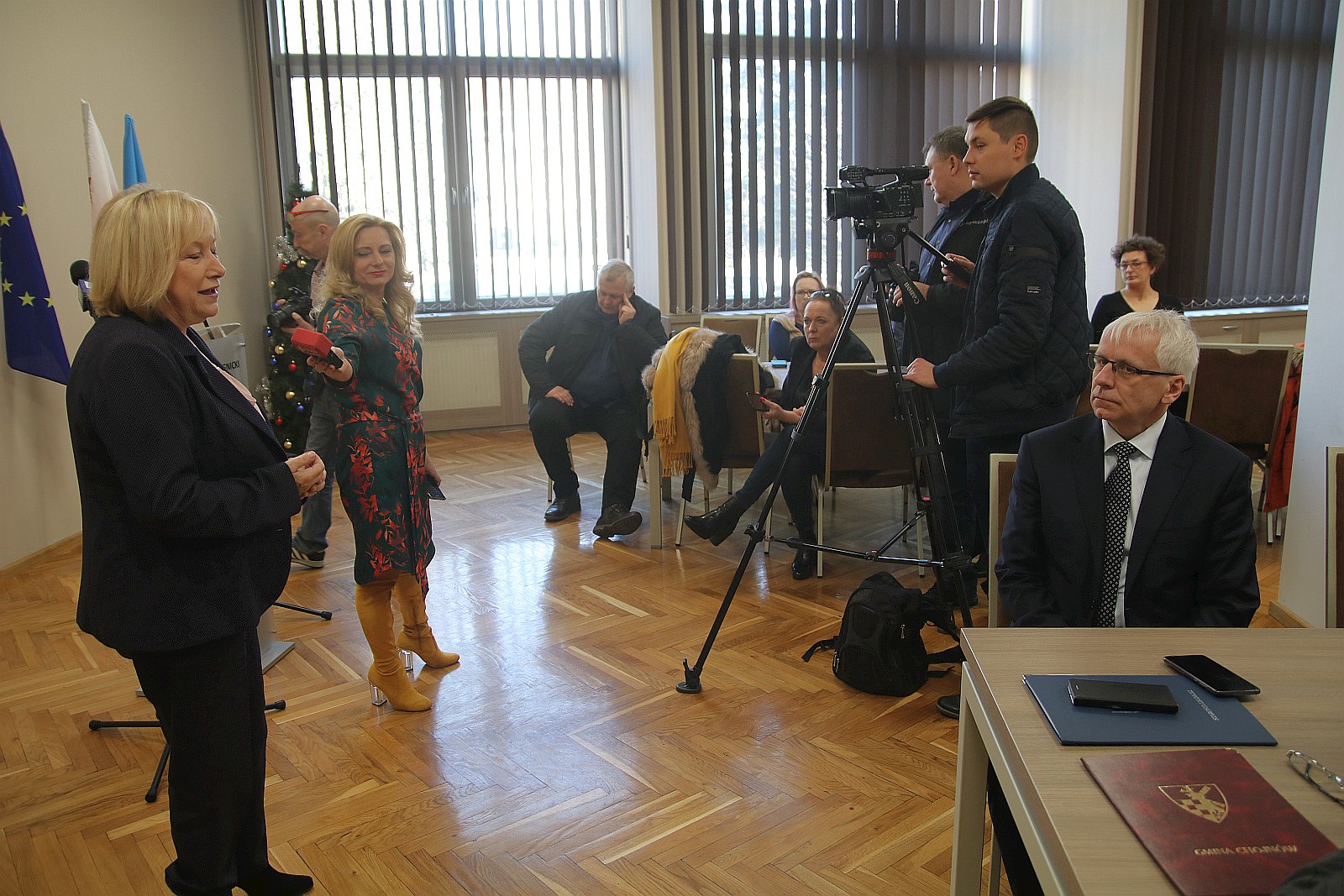 Wojewoda dolnośląski Jarosław Obremski z wizytą w Legnicy