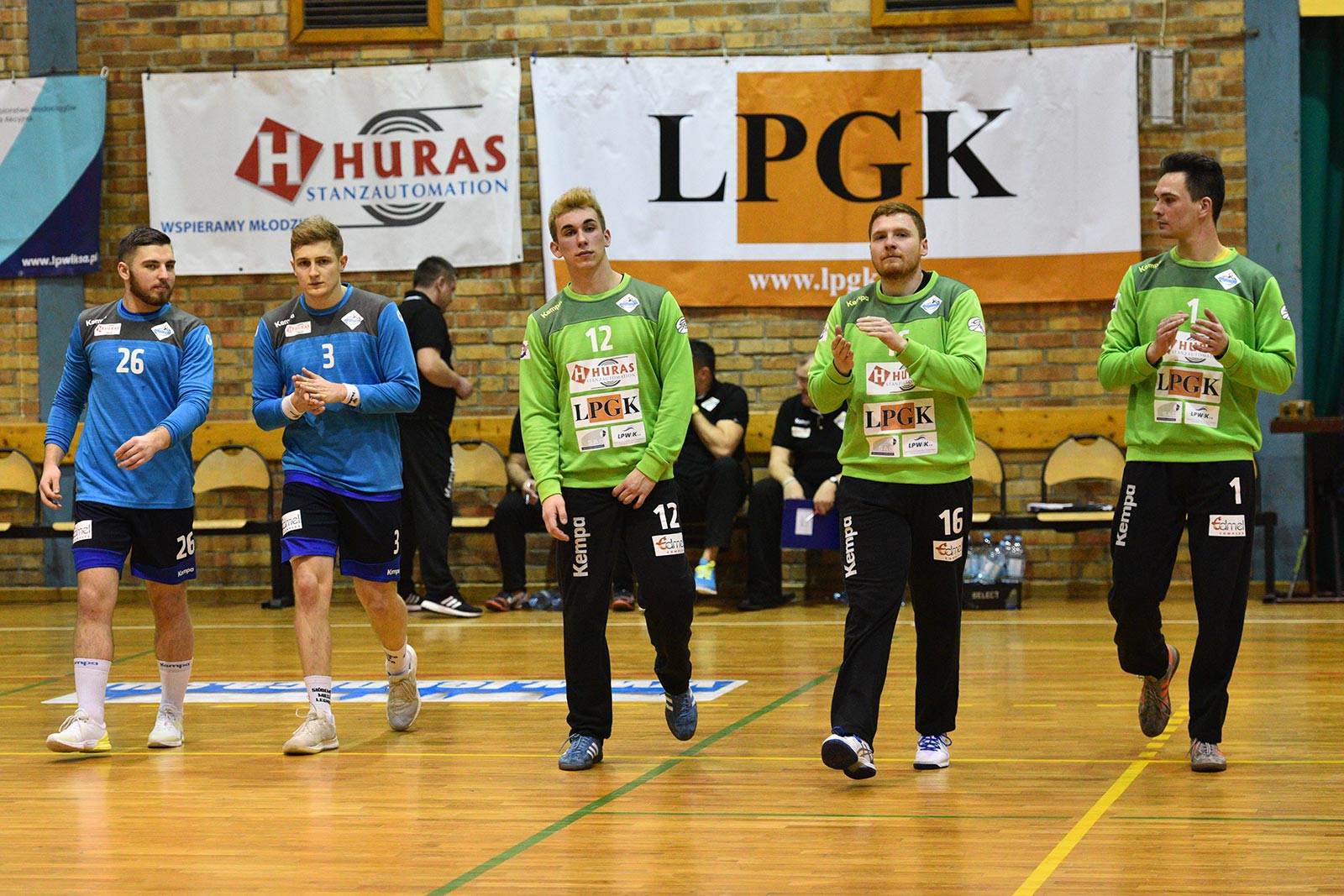 Siódemka w 1/8 finału Pucharu Polski. Superligowiec pokonany