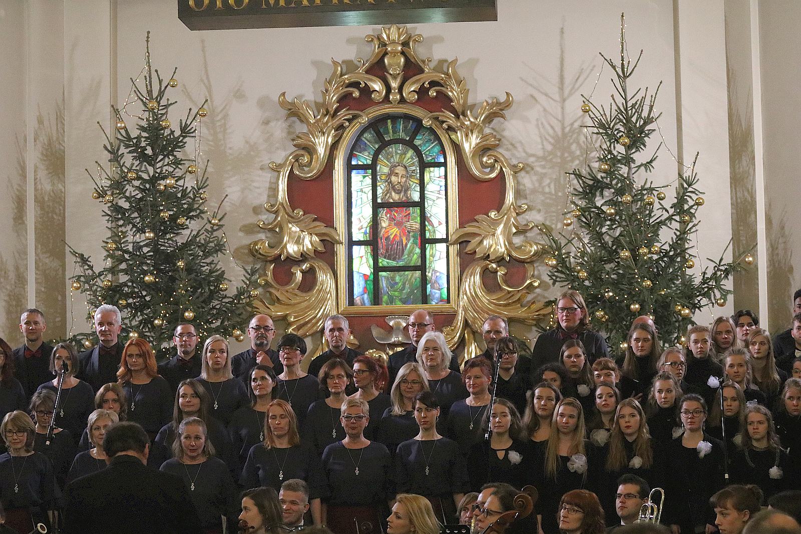 Niezwykły koncert kolęd w kościele na Piekarach