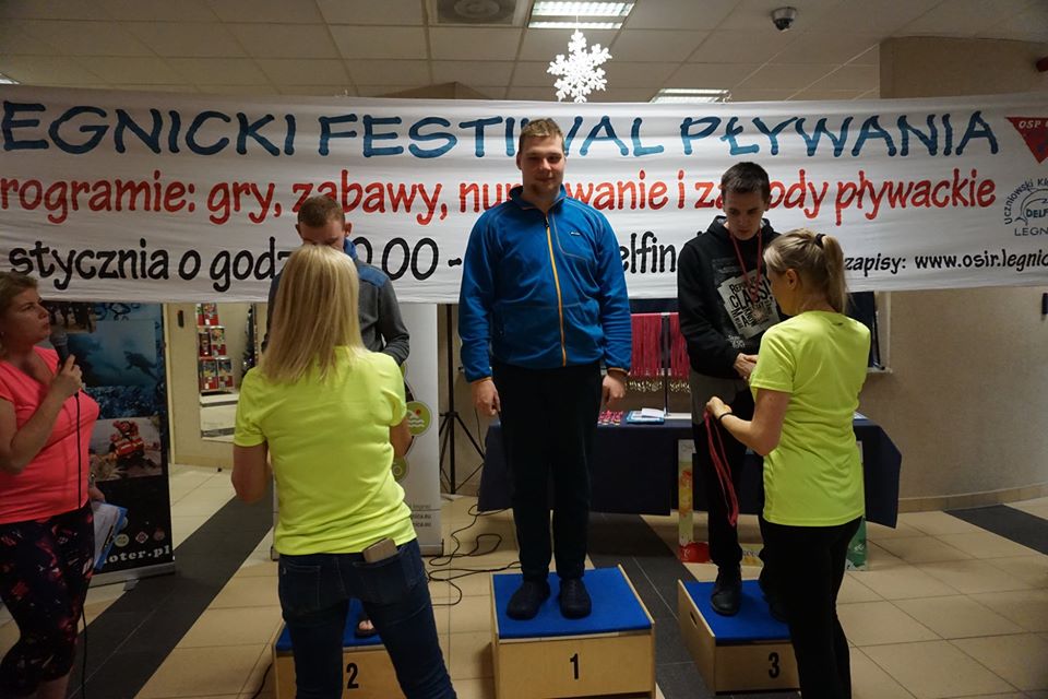 W Legnicy na basenie Delfinek odbył się Festiwal Pływania