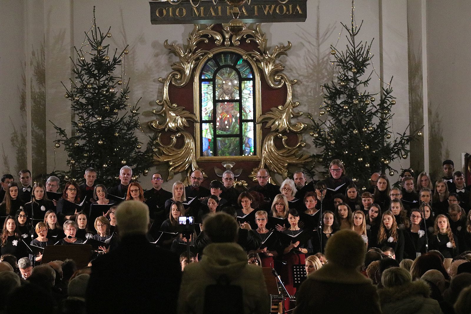 Niezwykły koncert kolęd w kościele na Piekarach