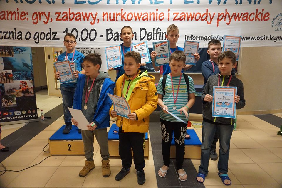 W Legnicy na basenie Delfinek odbył się Festiwal Pływania