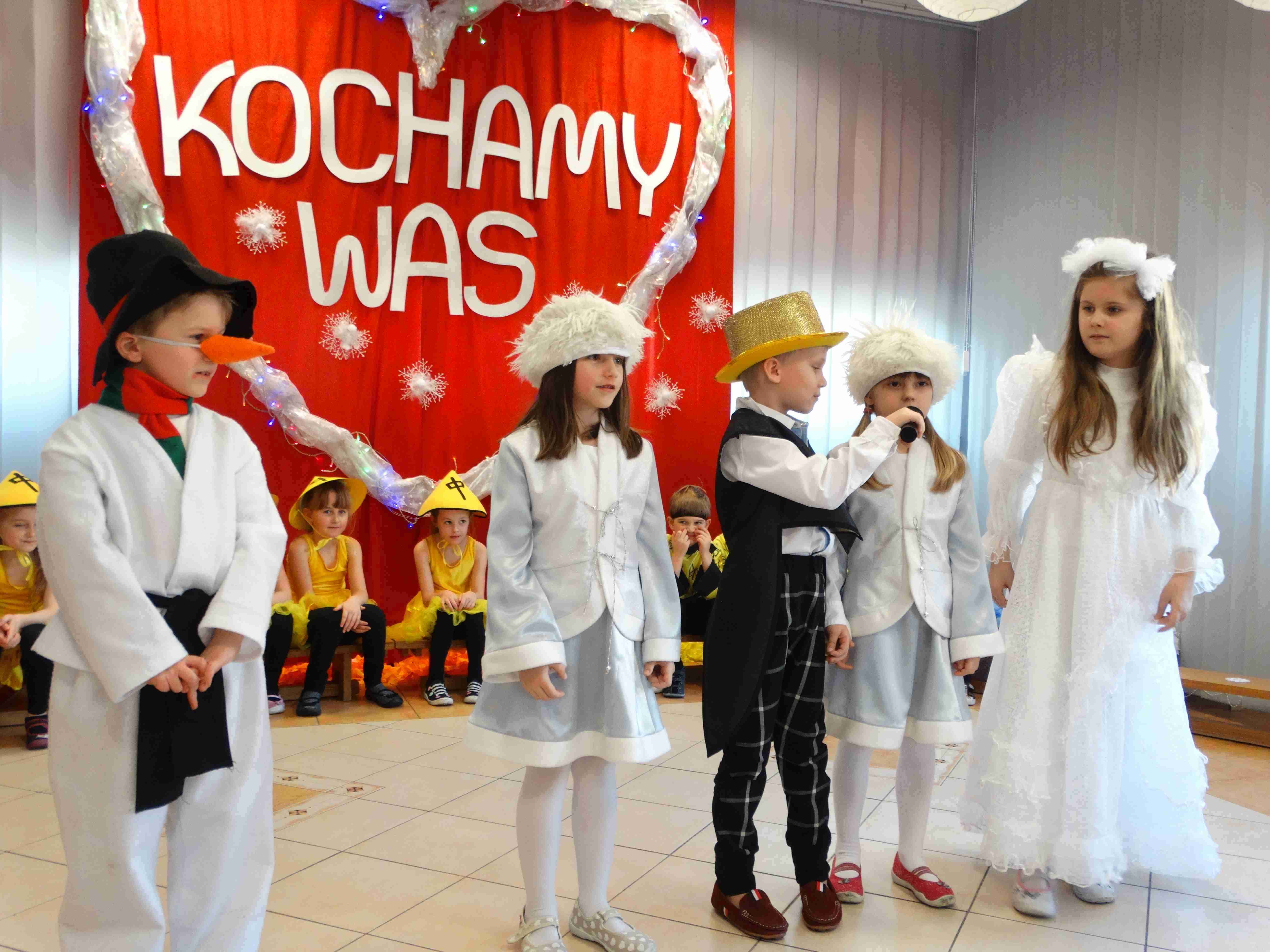 Piękne chwile z Babcią i Dziadkiem w Przedszkolu „Źródełko”