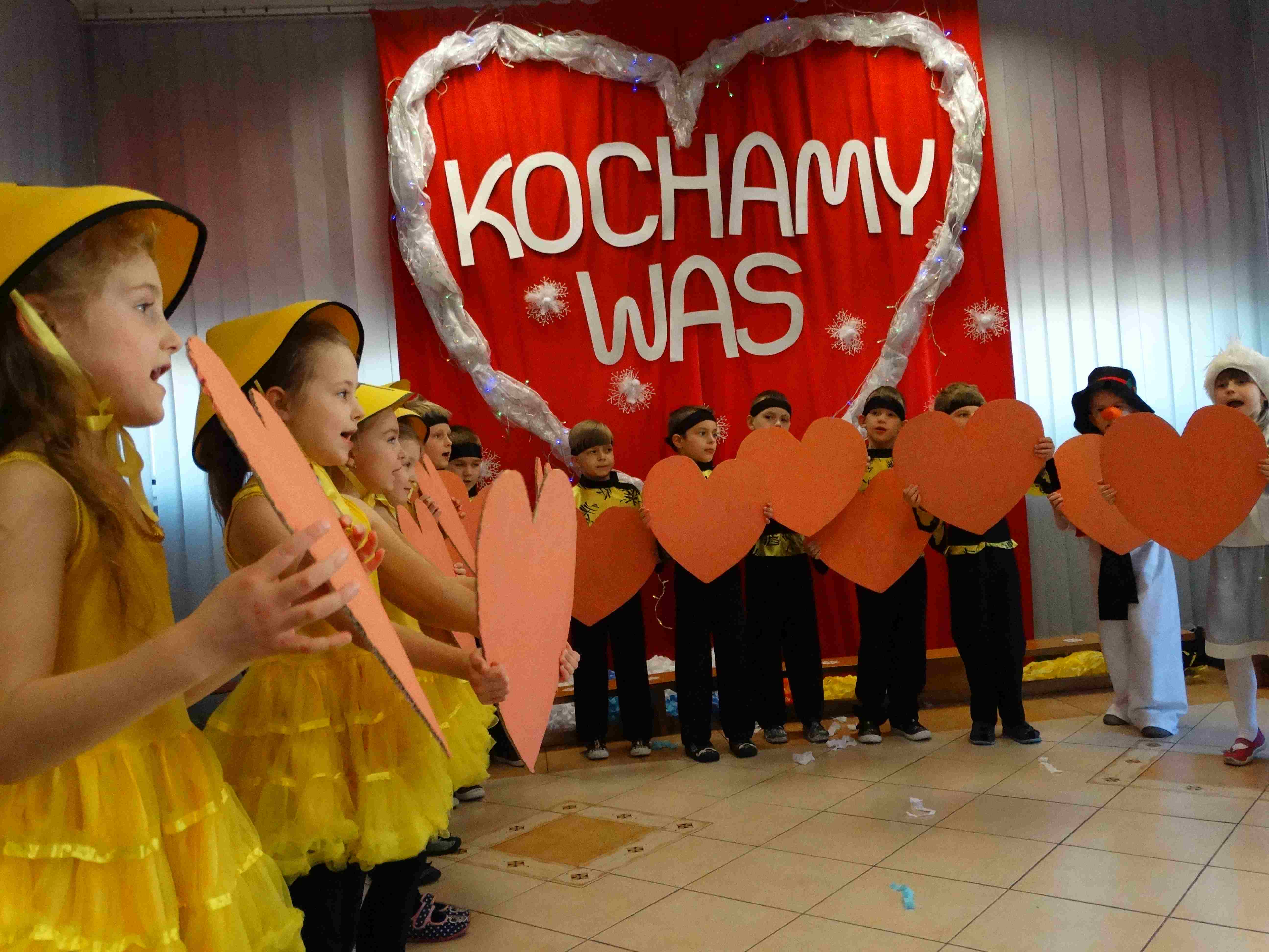 Piękne chwile z Babcią i Dziadkiem w Przedszkolu „Źródełko”