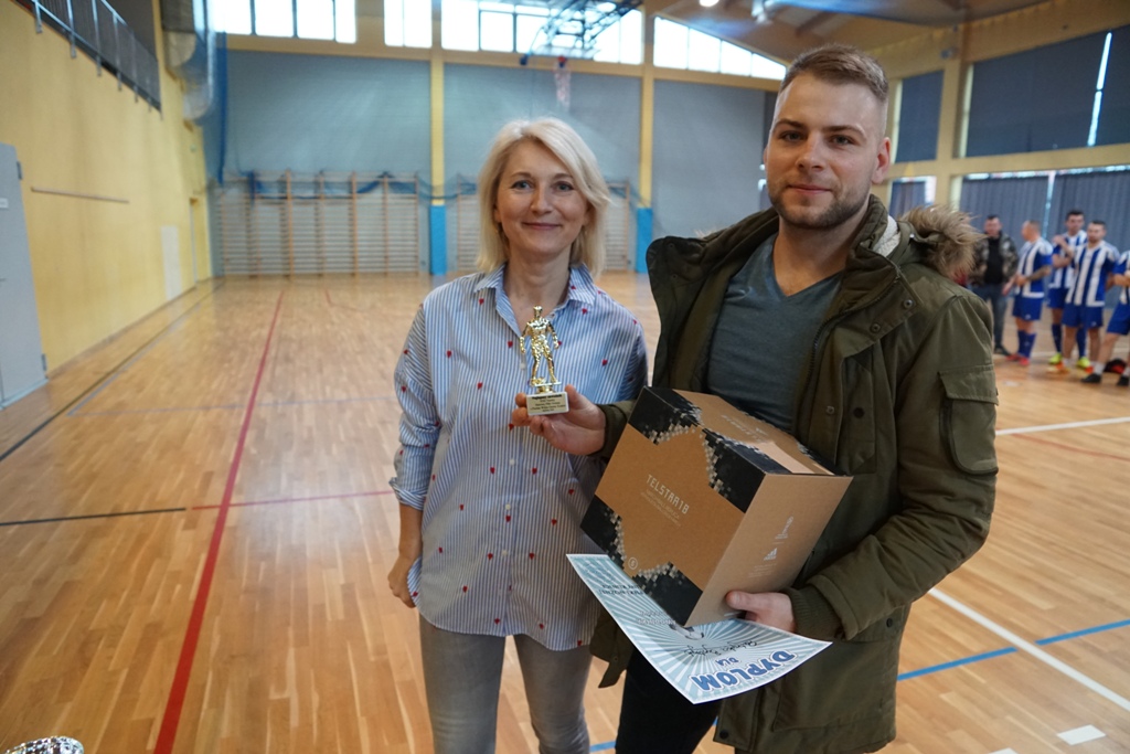 Granit Roztoka zdobył futsalowy puchar wójta gminy Kunice