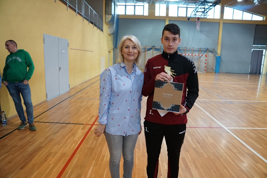 Granit Roztoka zdobył futsalowy puchar wójta gminy Kunice