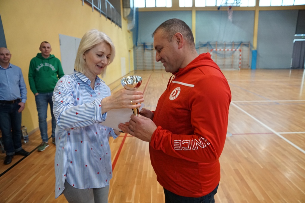 Granit Roztoka zdobył futsalowy puchar wójta gminy Kunice