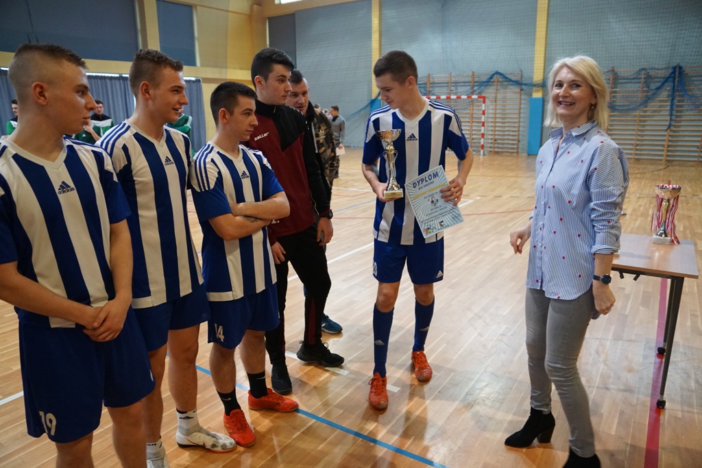 Granit Roztoka zdobył futsalowy puchar wójta gminy Kunice