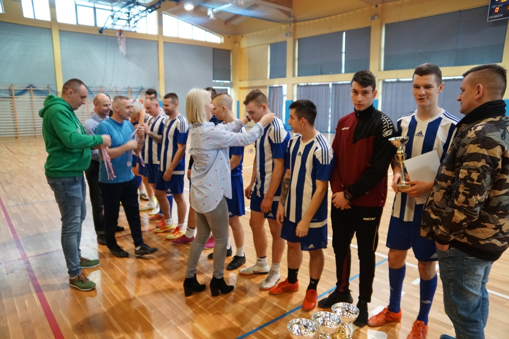 Granit Roztoka zdobył futsalowy puchar wójta gminy Kunice