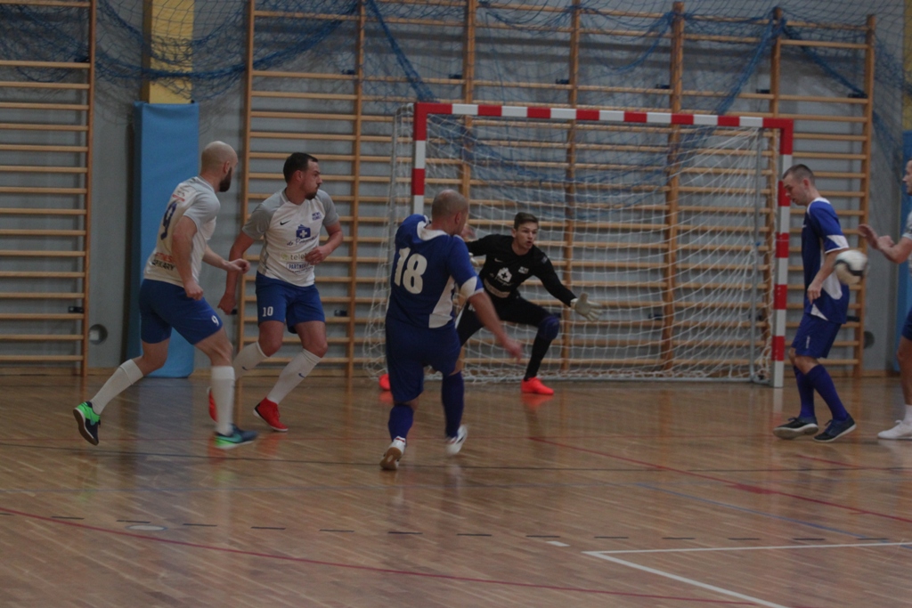 Granit Roztoka zdobył futsalowy puchar wójta gminy Kunice