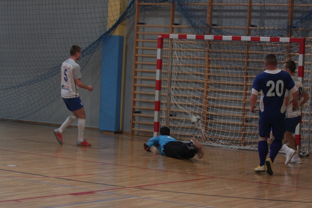 Granit Roztoka zdobył futsalowy puchar wójta gminy Kunice