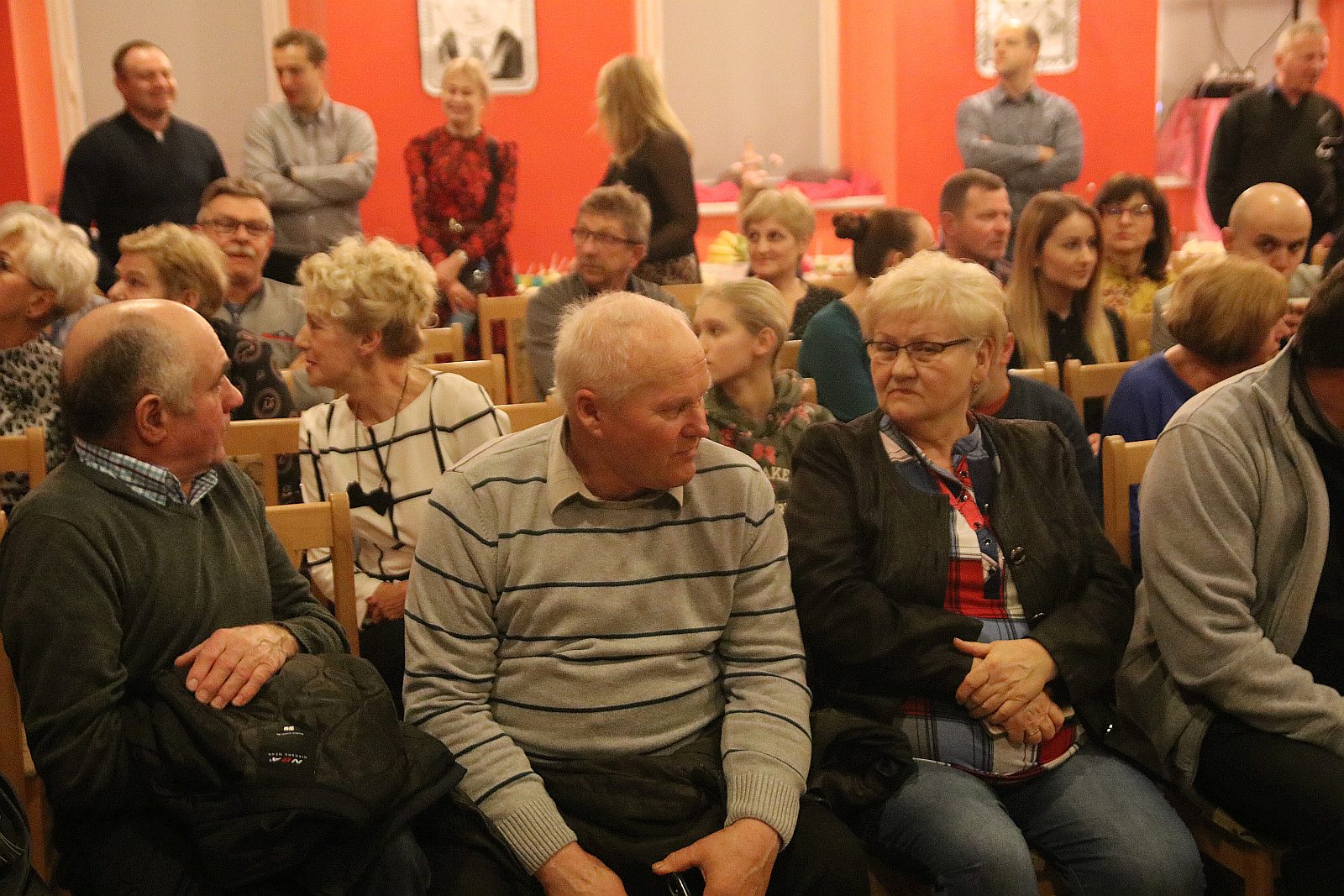 Dzieci z gminy Legnickie Pole wystąpiły dla babć  dziadków