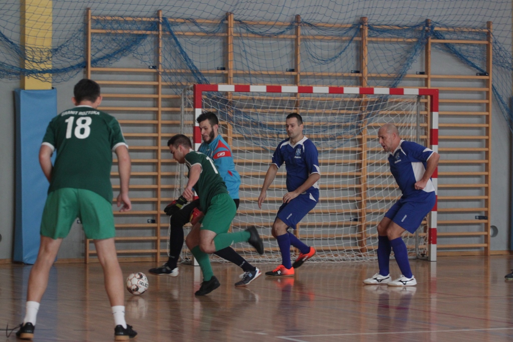 Granit Roztoka zdobył futsalowy puchar wójta gminy Kunice