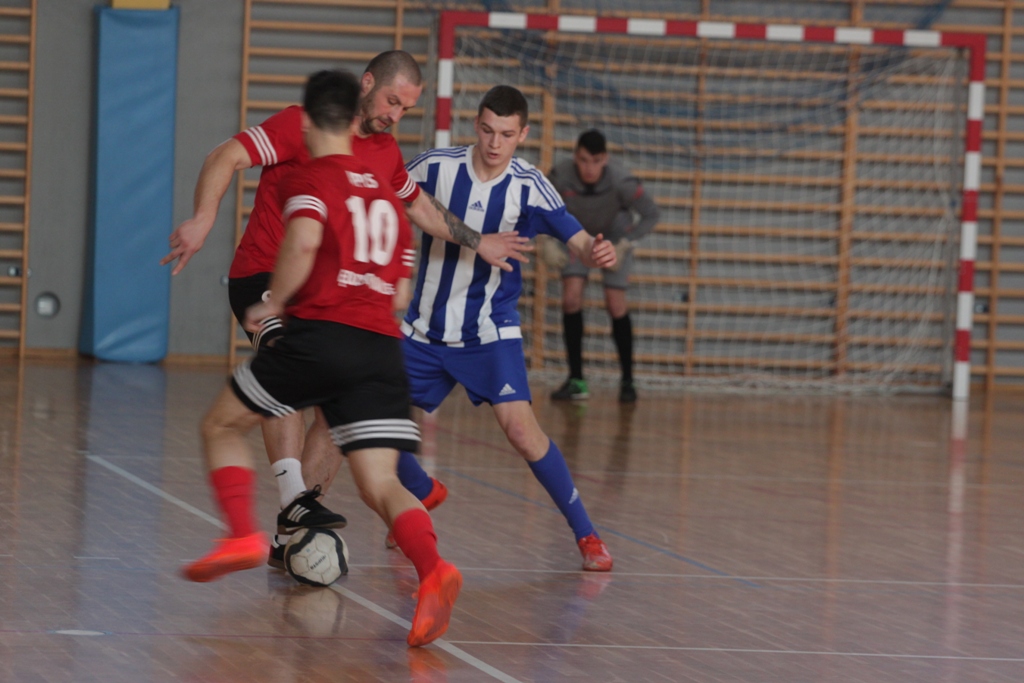 Granit Roztoka zdobył futsalowy puchar wójta gminy Kunice