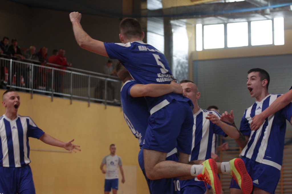 Granit Roztoka zdobył futsalowy puchar wójta gminy Kunice